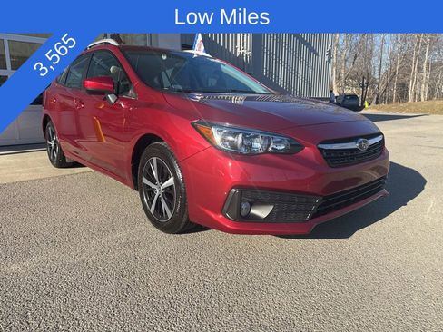 Used 2023 Subaru Impreza Premium image 2