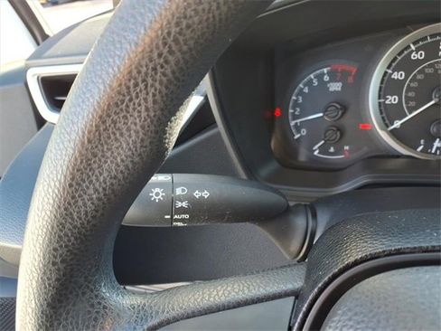 Used 2020 Toyota Corolla LE image 20