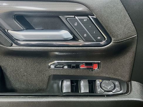 Used 2024 GMC Sierra 1500 AT4 w/ Technology Package image 18