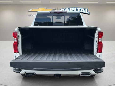 Used 2022 Chevrolet Silverado 1500 High Country w/ High Country Premium Package AWD/4WD image 32