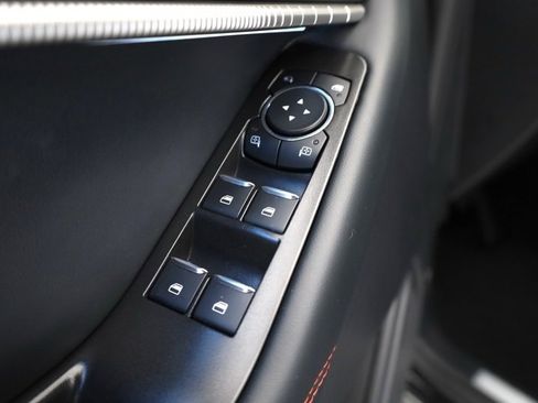 Used 2025 Ford Explorer ST-Line w/ Premium Package image 10