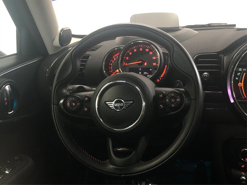 Used 2019 MINI Cooper Clubman S w/ Premium Package AWD/4WD image 16