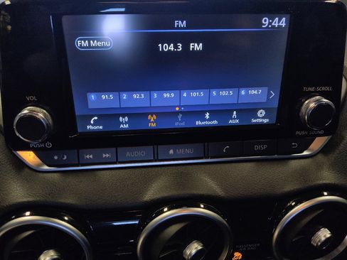 Used 2024 Nissan Sentra S FWD image 25