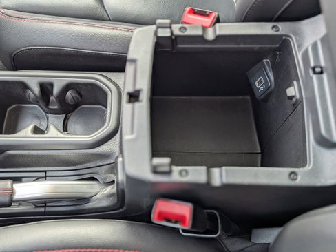 Used 2021 Jeep Wrangler Unlimited Rubicon image 30