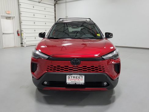 New 2026 Toyota Corolla Cross AWD Hybrid w/ Convenience Package image 2