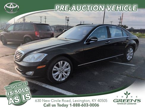 Used 2009 Mercedes-Benz S 550 4MATIC image 1