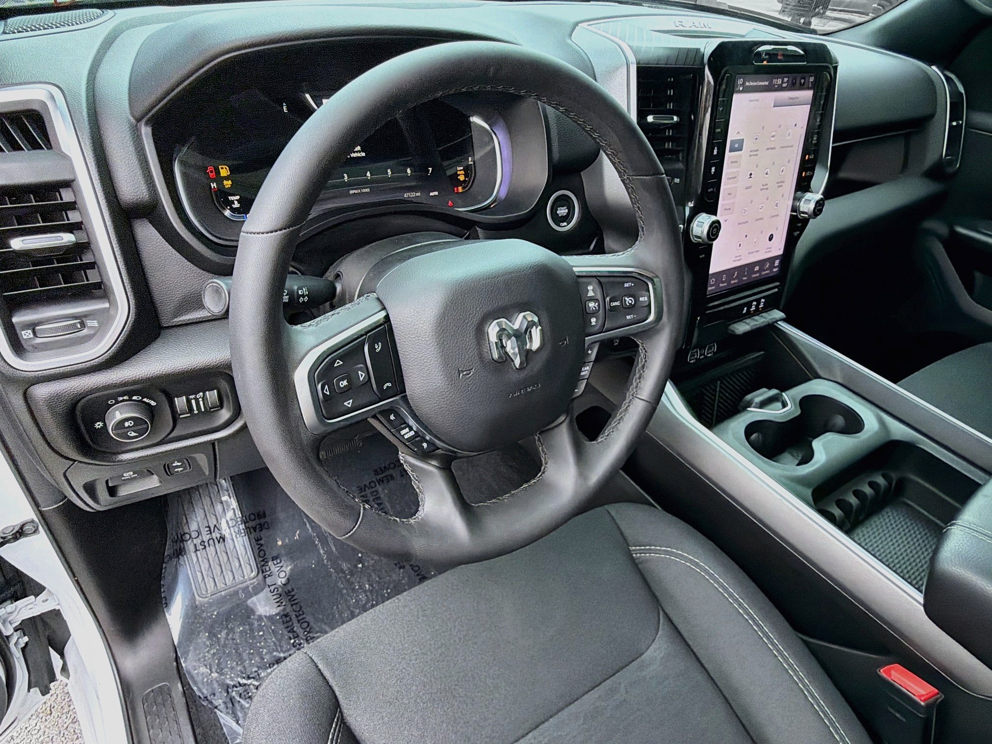 Used 2025 RAM 1500 Big Horn RWD image 24