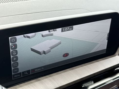 Certified 2024 Kia Telluride EX w/ EX Captain's Chair Package image 18