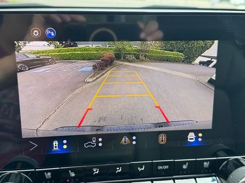 New 2026 Chevrolet Colorado ZR2 w/ Technology Package AWD/4WD image 27