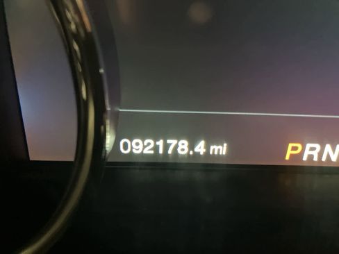 Used 2018 Ford F150 Lariat w/ Equipment Group 502A Luxury AWD/4WD image 38