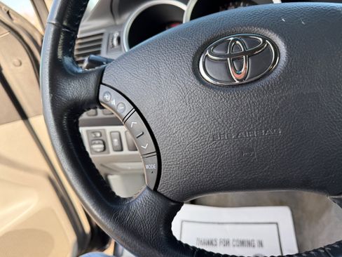 Used 2010 Toyota Tacoma 4x4 Access Cab V6 image 16