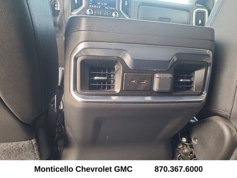 Used 2022 GMC Sierra 1500 AT4 w/ AT4 Preferred Package AWD/4WD image 31