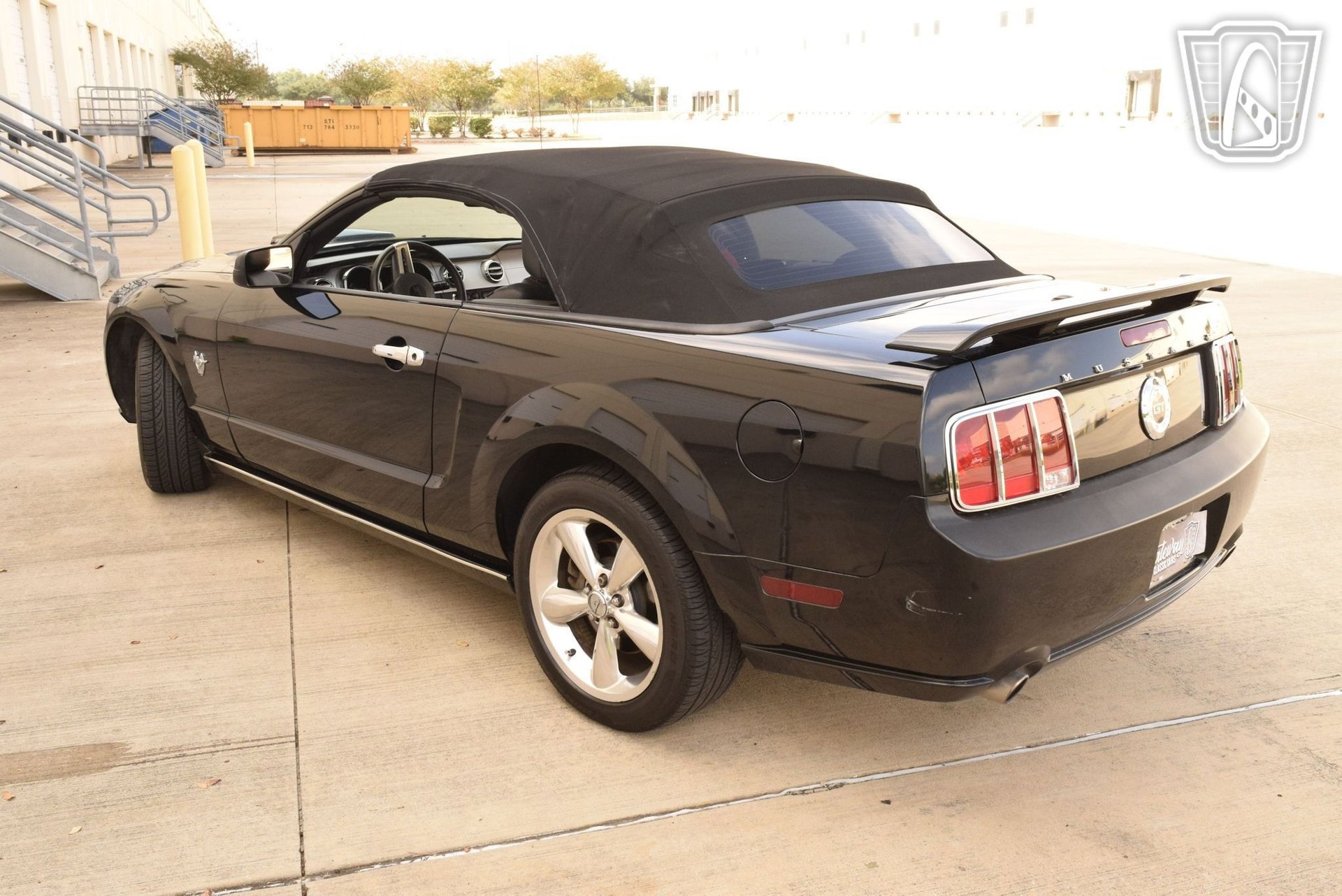 Used 2009 Ford Mustang GT RWD image 17