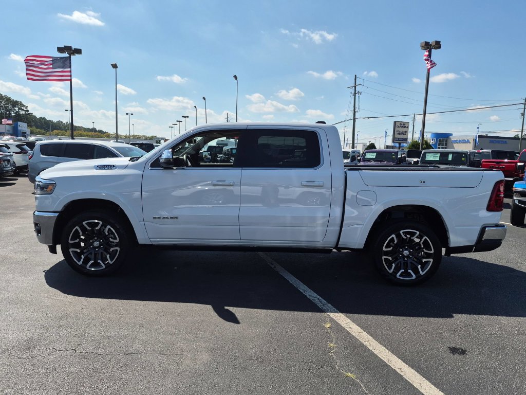 Used 2025 RAM 1500 Limited AWD/4WD image 6