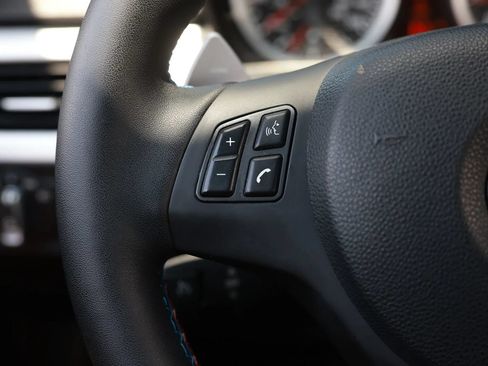 Used 2011 BMW M3 Coupe RWD image 28