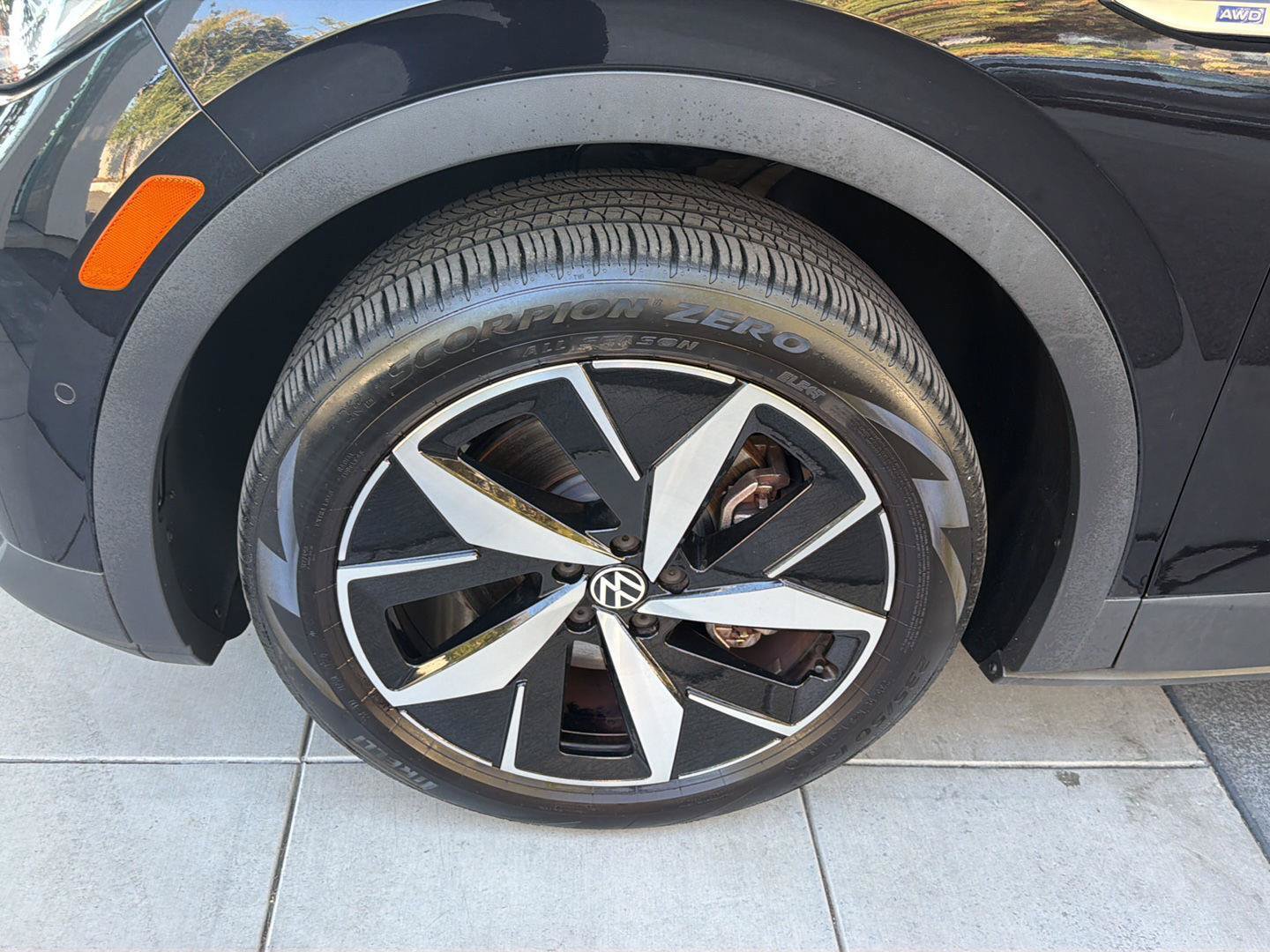 Certified 2023 Volkswagen ID.4 Pro S AWD/4WD image 9