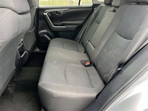 Used 2020 Toyota RAV4 LE image 20