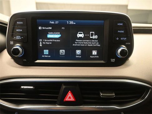 Used 2020 Hyundai Santa Fe SEL image 11