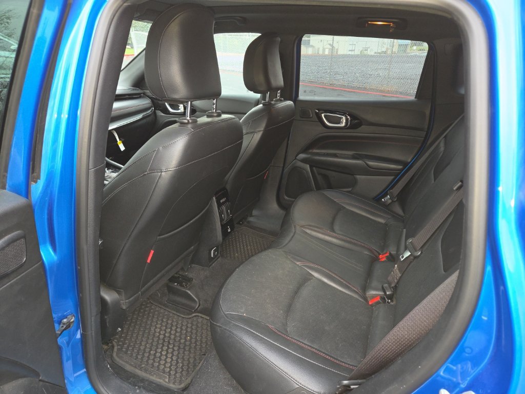 Used 2023 Jeep Compass Trailhawk w/ Trailhawk Elite Group AWD/4WD image 28