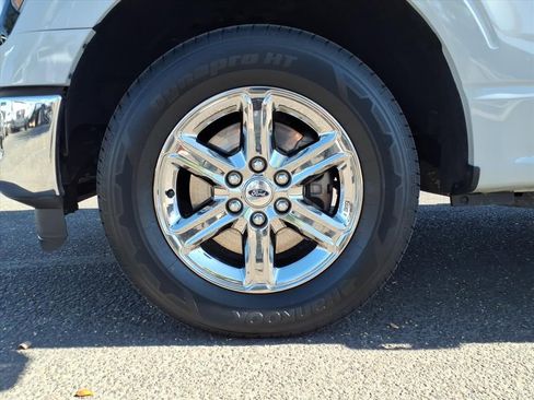 Certified 2024 Ford F150 XLT image 9