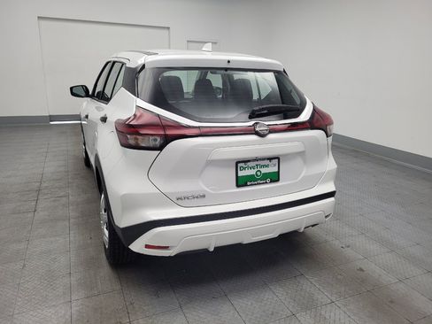 Used 2024 Nissan Kicks S FWD image 6