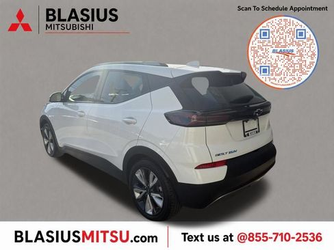 Used 2023 Chevrolet Bolt EUV LT w/ Convenience Package FWD image 37