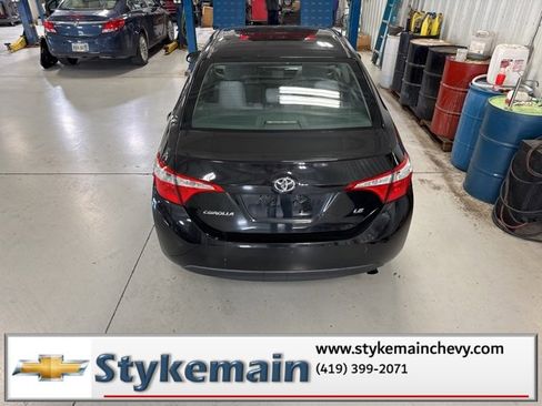 Used 2014 Toyota Corolla LE image 10