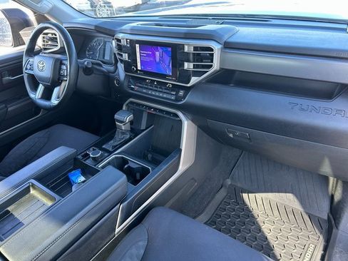Used 2022 Toyota Tundra SR5 image 31