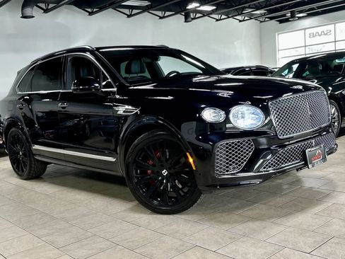 Used 2021 Bentley Bentayga AWD/4WD image 1