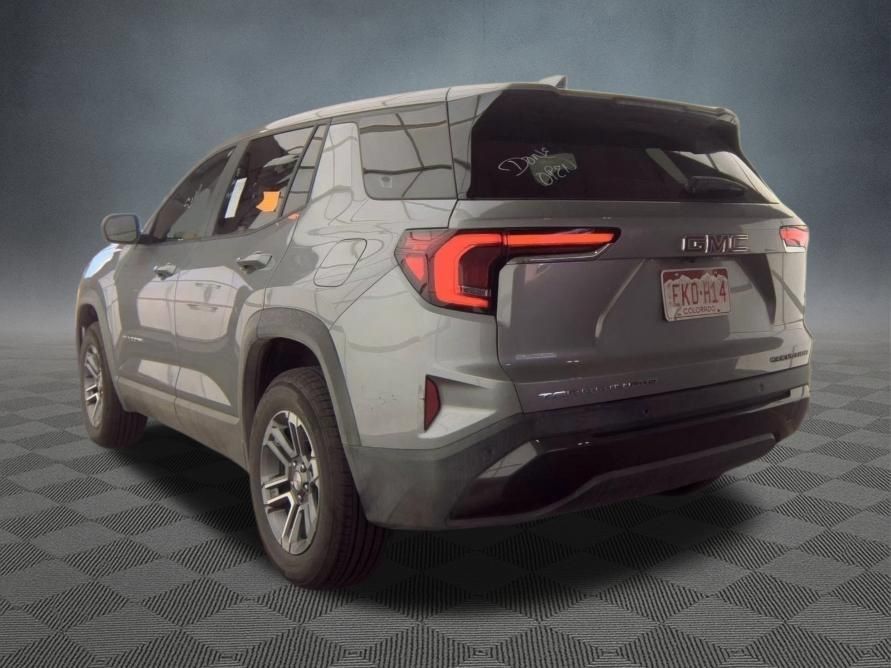 Used 2026 GMC Terrain Elevation AWD/4WD image 2