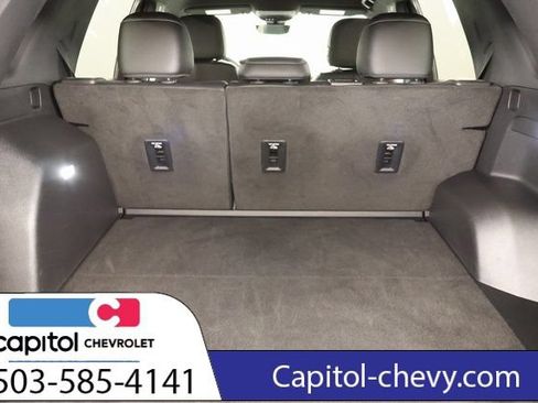 Used 2025 Chevrolet Equinox LT w/ Convenience Package II AWD/4WD image 28
