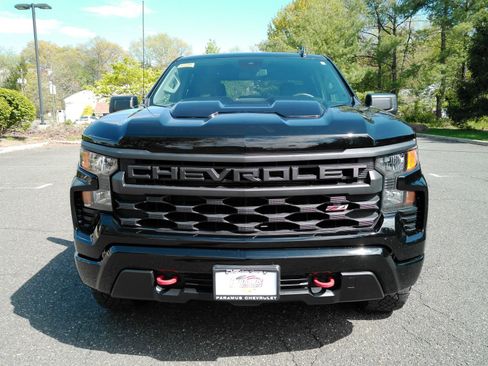 Certified 2024 Chevrolet Silverado 1500 Custom Trail Boss AWD/4WD image 3