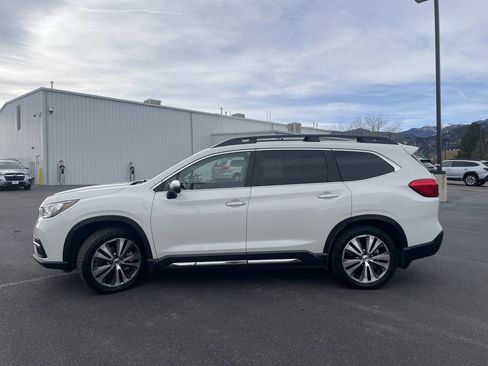 Used 2021 Subaru Ascent Touring w/ Popular Package #2 image 4