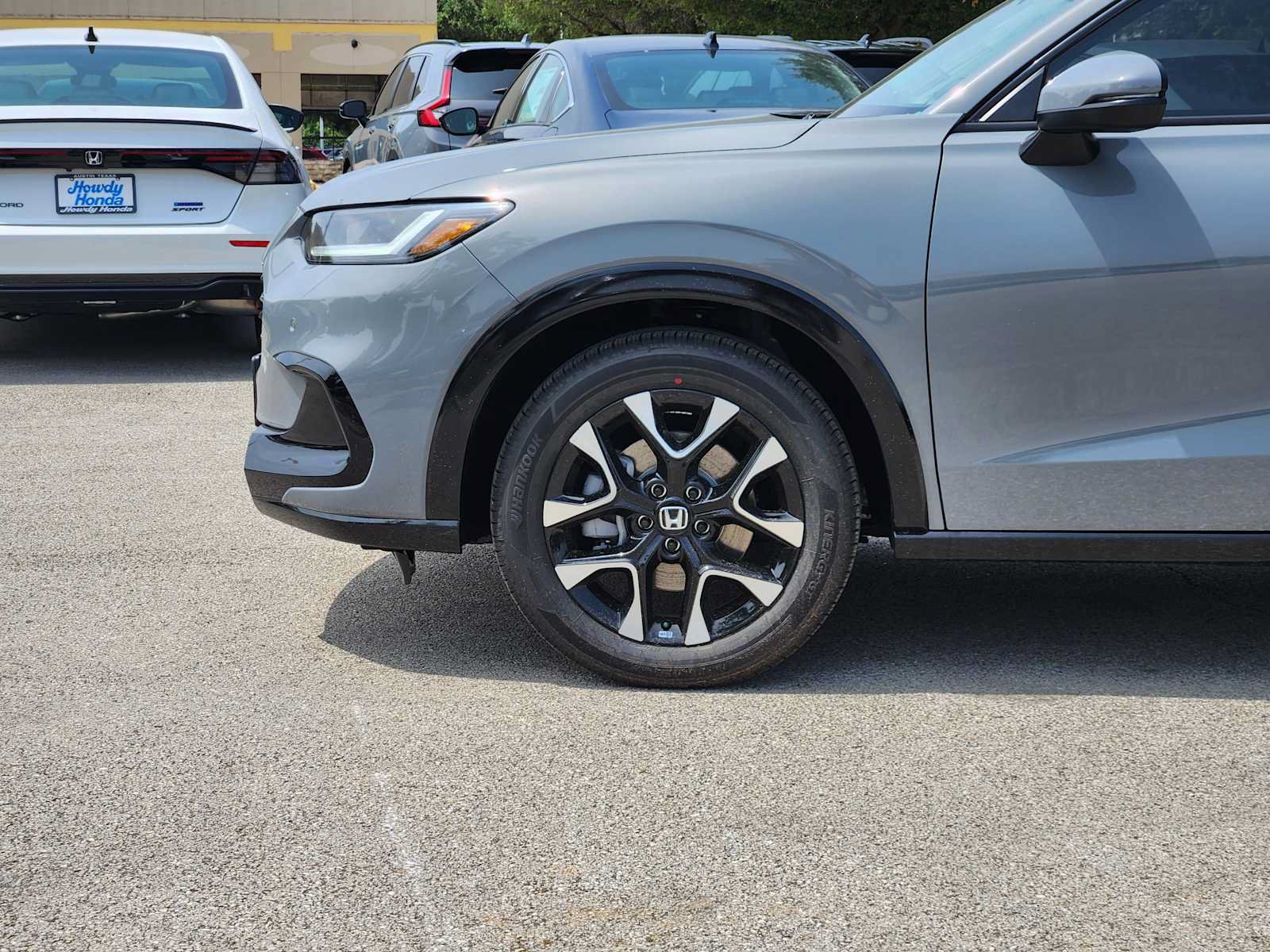 New 2027 Honda HR-V EX-L image 7