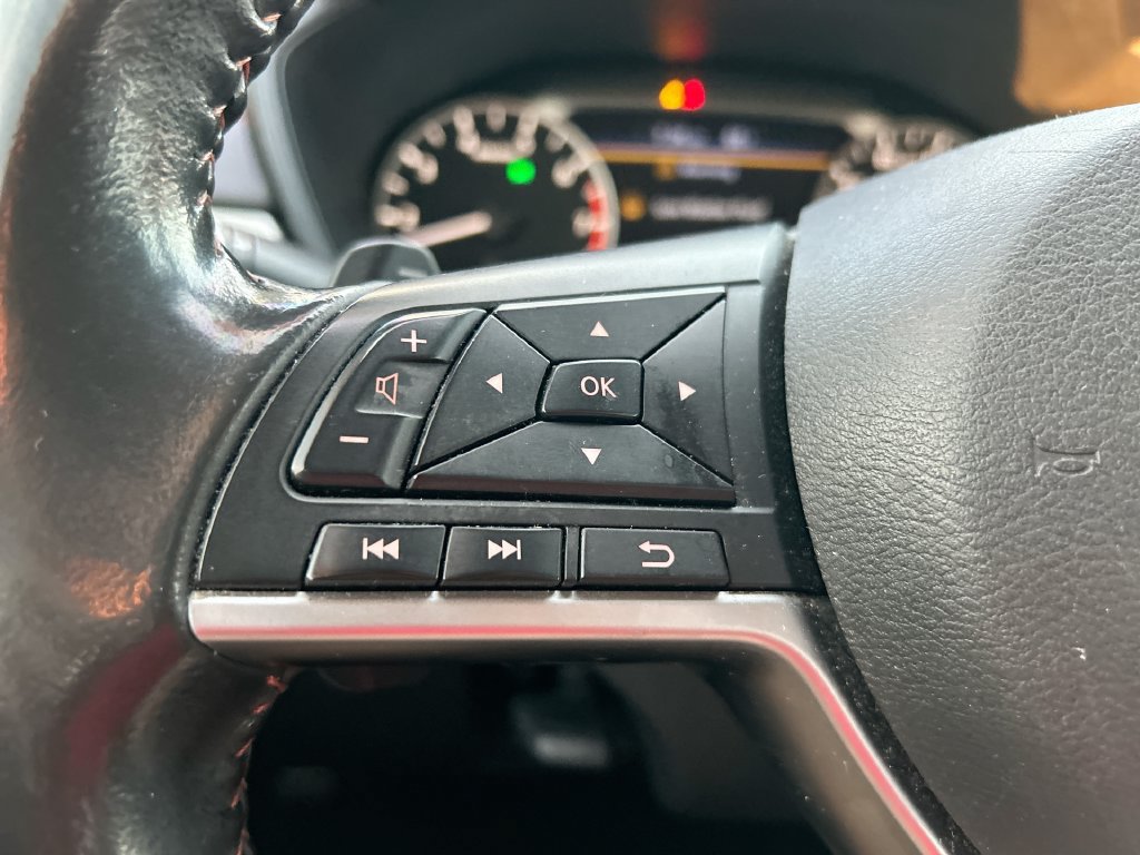 Used 2022 Nissan Altima 2.5 SR FWD image 16