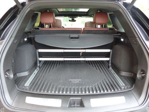 Used 2021 Cadillac XT5 Premium Luxury FWD image 33