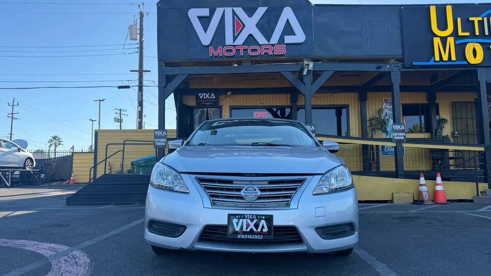 Used 2013 Nissan Sentra S FWD image 2