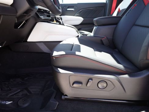 New 2026 GMC Canyon AT4X AWD/4WD image 11