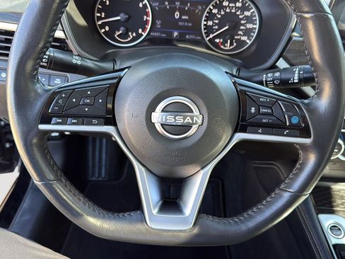 Used 2023 Nissan Altima 2.5 SL image 14