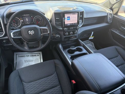 New 2026 RAM 1500 Express AWD/4WD image 11
