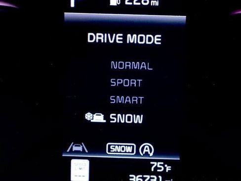 Certified 2024 Kia Sportage X-Line w/ X-Line Premium Package image 27