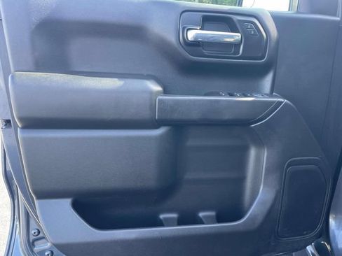 Used 2021 Chevrolet Silverado 1500 Custom AWD/4WD image 14