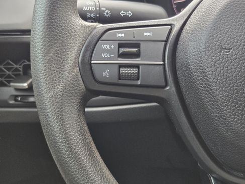 Used 2023 Honda Accord EX image 25