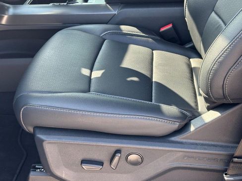 Used 2025 Ford F150 Lariat w/ Equipment Group 501A Mid AWD/4WD image 17