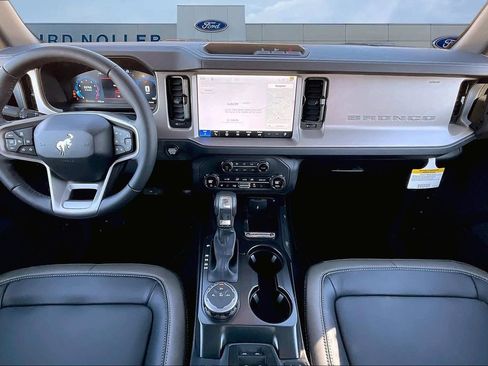 New 2026 Ford Bronco Outer Banks AWD/4WD image 6