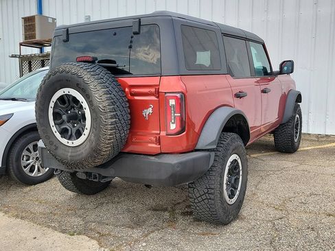 Used 2023 Ford Bronco Big Bend w/ Sasquatch Package AWD/4WD image 3