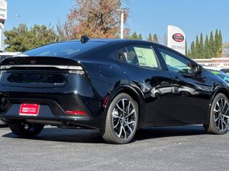 New 2026 Toyota Prius Plug-In Hybrid video 3