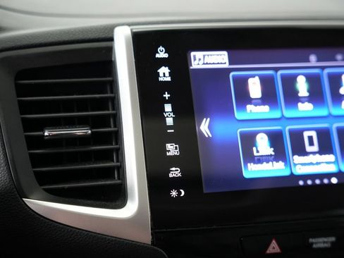 Used 2017 Honda Pilot EX-L image 23