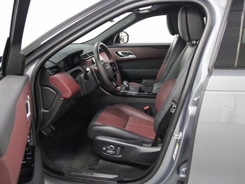 Used 2024 Land Rover Range Rover Velar Dynamic HSE image 17