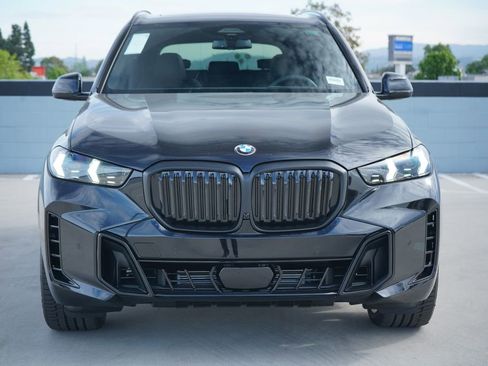 New 2026 BMW X5 sDrive40i w/ M Sport Package image 2